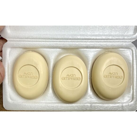 Vintage Avon EMPRISE 3 Perfumed Soap Bars Gift Set New Old Stock! 9oz box - Picture 8 of 8